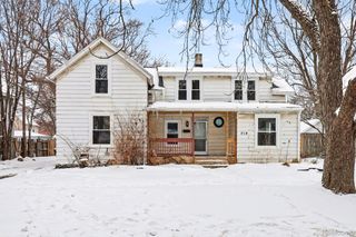 714 W 8TH Street, Monroe, MI 48161