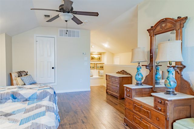 814 Doral Drive, Mansfield, TX 76063