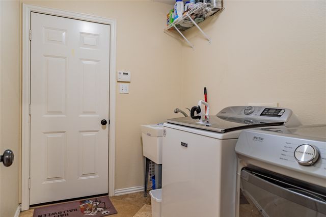 814 Doral Drive, Mansfield, TX 76063