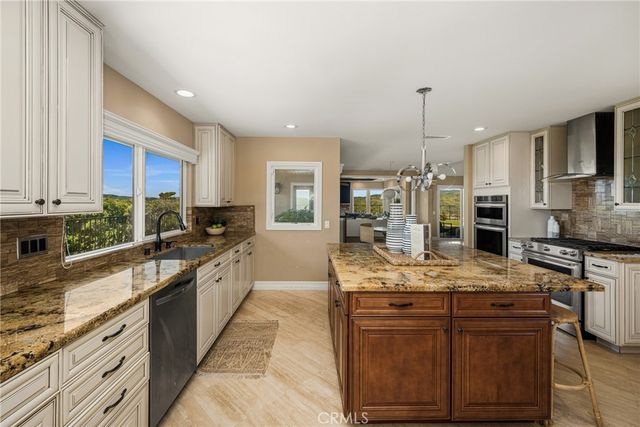 135 S Calle Alta, Orange, CA 92869