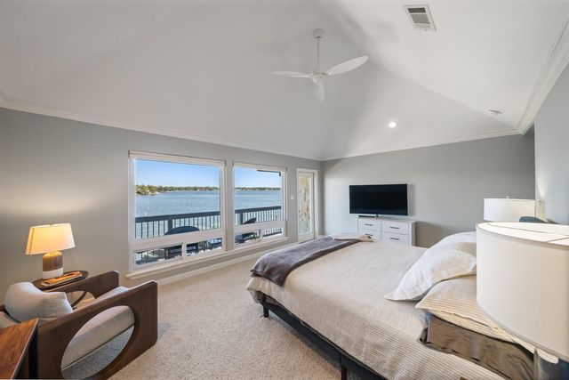 17570 Highway 105 W 33, Montgomery, TX 77356