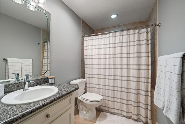 17570 Highway 105 W 33, Montgomery, TX 77356