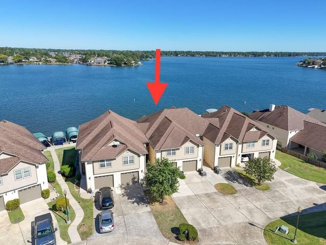 17570 Highway 105 W 33, Montgomery, TX 77356