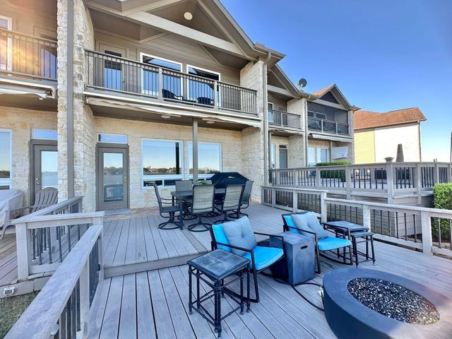 17570 Highway 105 W 33, Montgomery, TX 77356