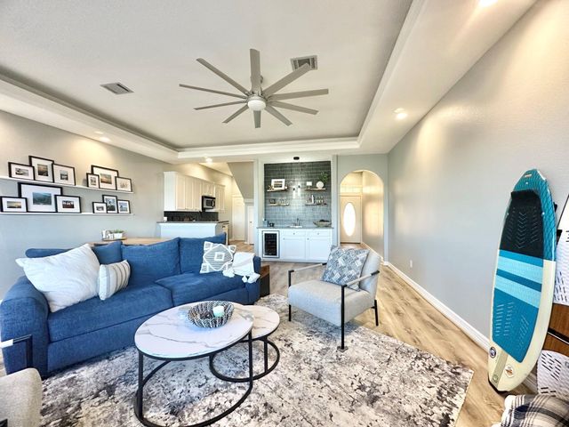 17570 Highway 105 W 33, Montgomery, TX 77356