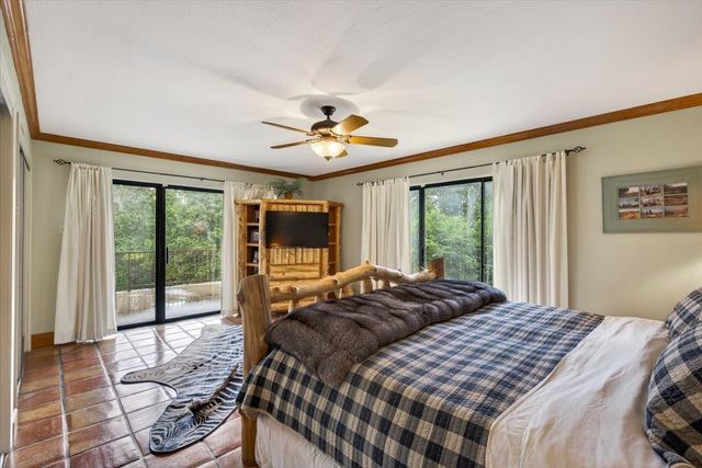 906 Valle Vista Drive, Athens, TX 75751