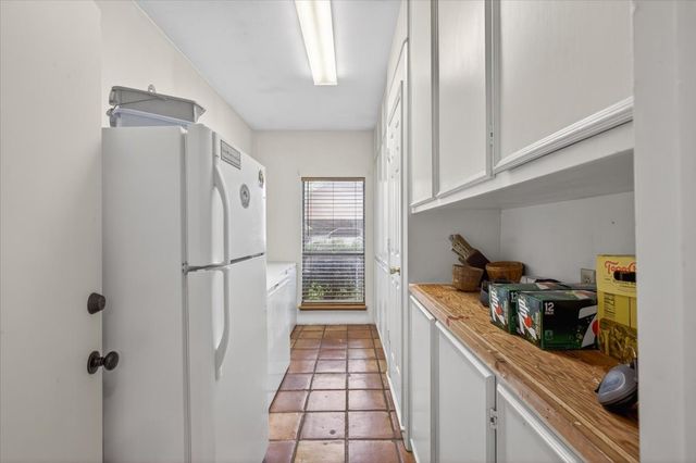 906 Valle Vista Drive, Athens, TX 75751