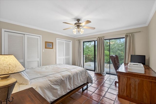 906 Valle Vista Drive, Athens, TX 75751