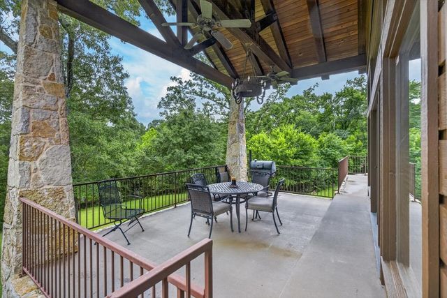 906 Valle Vista Drive, Athens, TX 75751