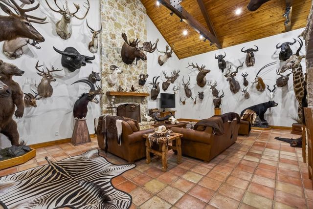 906 Valle Vista Drive, Athens, TX 75751