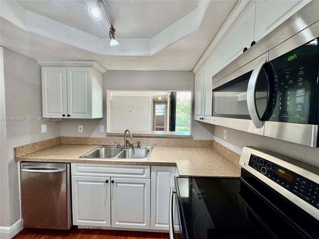 3610 SW 114th Ave 4-202, Miami, FL 33165