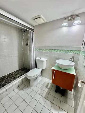 3610 SW 114th Ave 4-202, Miami, FL 33165