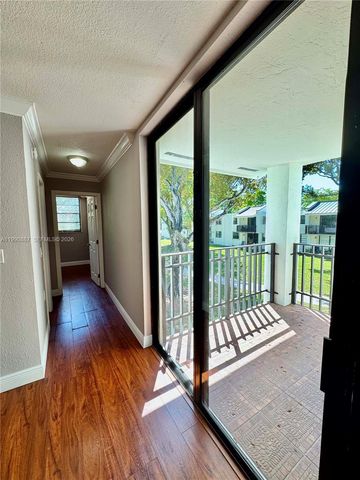 3610 SW 114th Ave 4-202, Miami, FL 33165