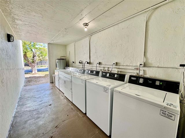 3610 SW 114th Ave 4-202, Miami, FL 33165