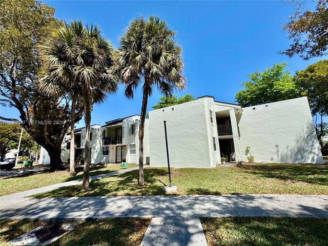 3610 SW 114th Ave 4-202, Miami, FL 33165