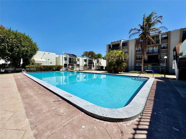 3610 SW 114th Ave 4-202, Miami, FL 33165