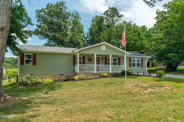 2360 Pinewood Drive, Maryville, TN 37803