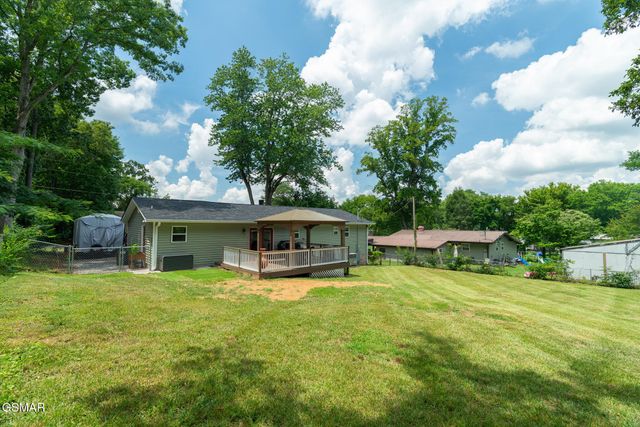 2360 Pinewood Drive, Maryville, TN 37803