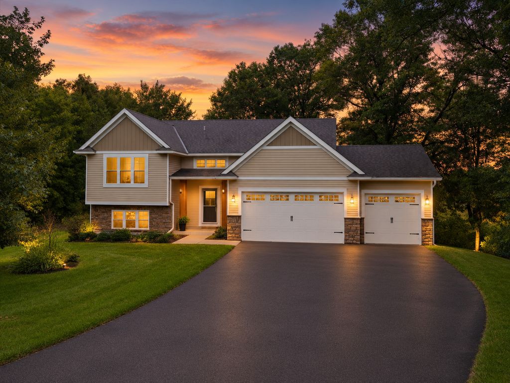 24343 Crocus Street NW, Saint Francis, MN 55070