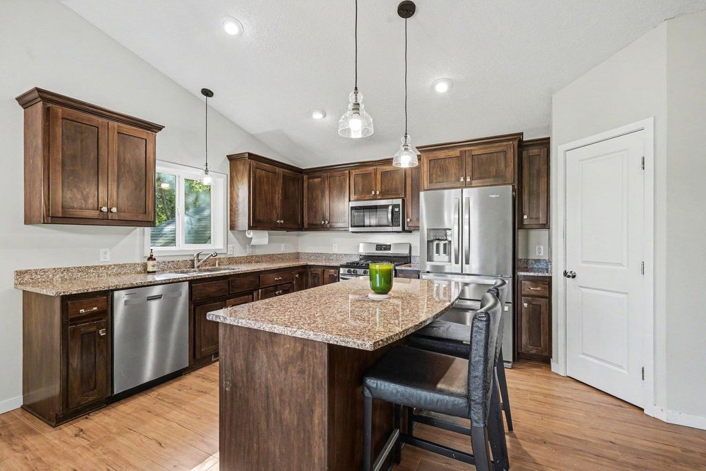 24343 Crocus Street NW, Saint Francis, MN 55070 — photo 3
