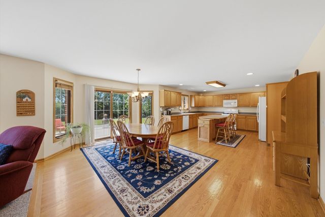11321 Laura Lane, Frankfort, IL 60423