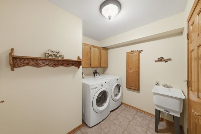 11321 Laura Lane, Frankfort, IL 60423