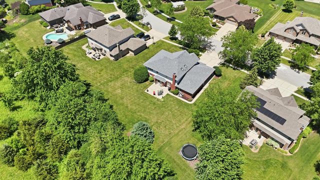 11321 Laura Lane, Frankfort, IL 60423