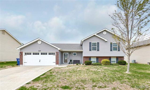 437 Prairie Creek Drive, Wentzville, MO 63385