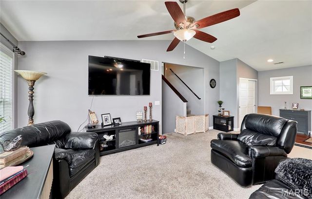 437 Prairie Creek Drive, Wentzville, MO 63385