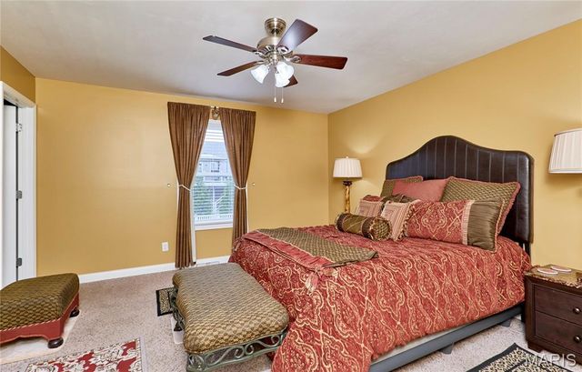 437 Prairie Creek Drive, Wentzville, MO 63385