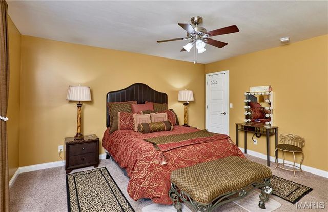 437 Prairie Creek Drive, Wentzville, MO 63385