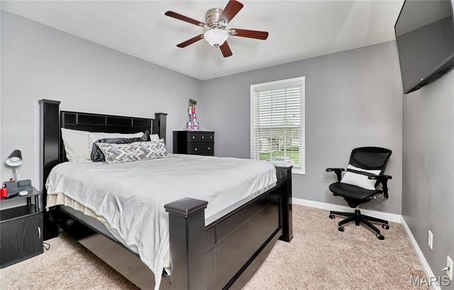 437 Prairie Creek Drive, Wentzville, MO 63385