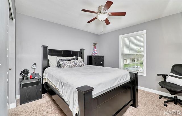 437 Prairie Creek Drive, Wentzville, MO 63385