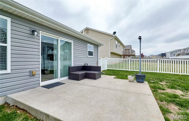 437 Prairie Creek Drive, Wentzville, MO 63385