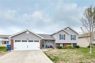 437 Prairie Creek Drive, Wentzville, MO 63385