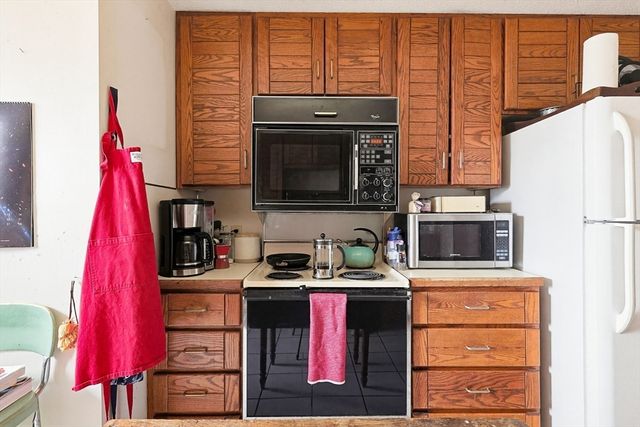 200 Burkhall St 408, Weymouth, MA 02190