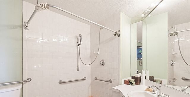 200 Burkhall St 408, Weymouth, MA 02190