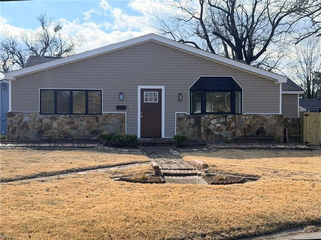 205 Bunche BLVD, Portsmouth, VA 23701