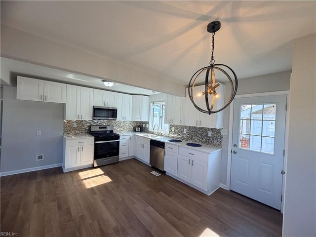 205 Bunche BLVD, Portsmouth, VA 23701