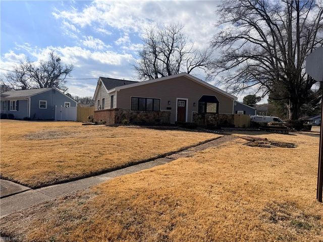 205 Bunche BLVD, Portsmouth, VA 23701