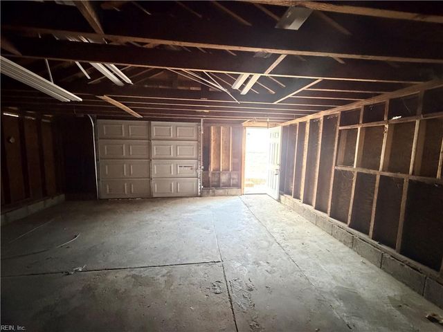 205 Bunche BLVD, Portsmouth, VA 23701