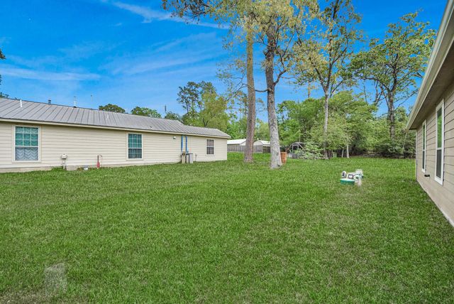 709 Little River Drive, Conroe, TX 77316