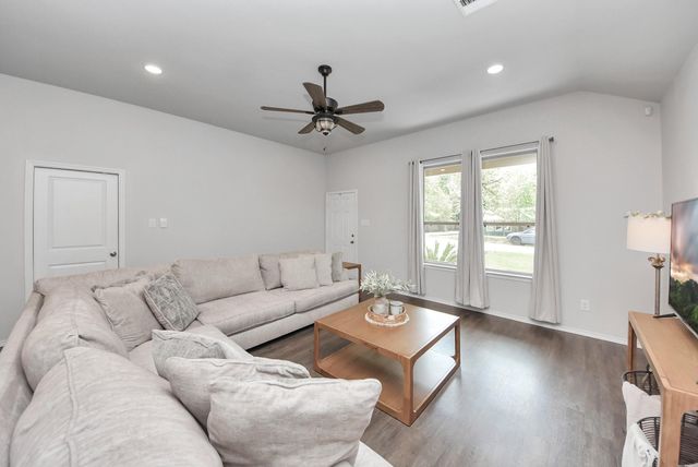 709 Little River Drive, Conroe, TX 77316