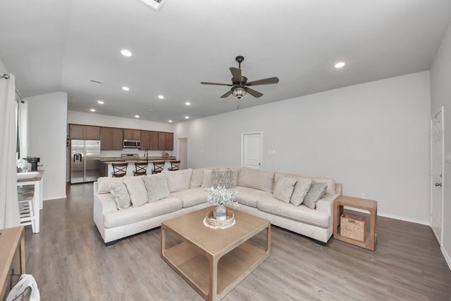 709 Little River Drive, Conroe, TX 77316