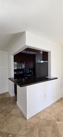 2185 NE 123rd St 101, North Miami, FL 33181