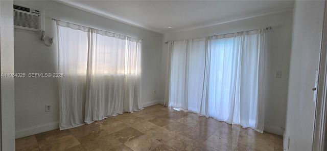 2185 NE 123rd St 101, North Miami, FL 33181