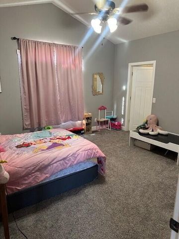 6481 Private Road 1182, West Plains, MO 65775