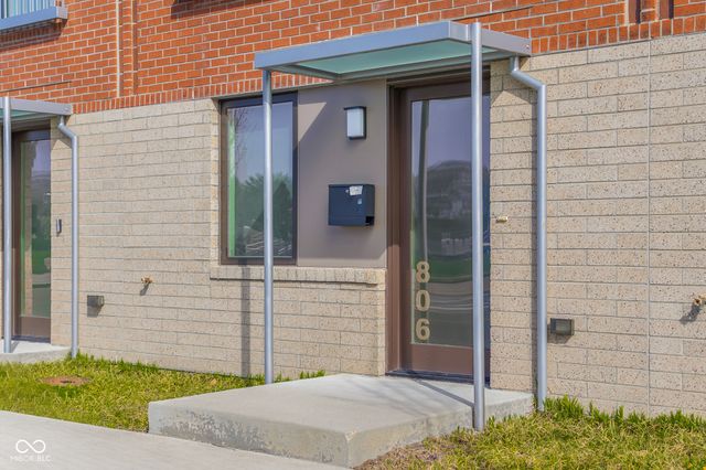 806 7th Street, Columbus, IN 47201