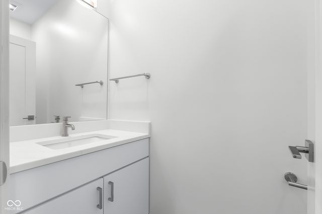 806 7th Street, Columbus, IN 47201