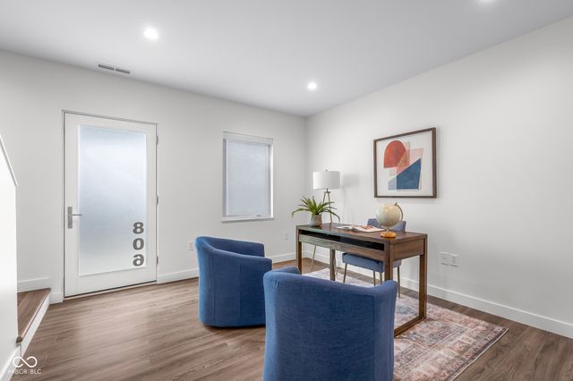 806 7th Street, Columbus, IN 47201